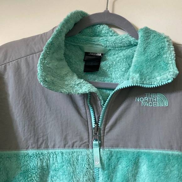 The North Face Denali Girls Fleece Jacket - Picture 2 of 9